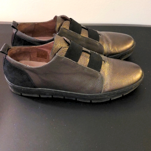 Wonders Shoes in Dark Brown with Black Straps Women's size EUR 38 / US 7.5 - Picture 12 of 13